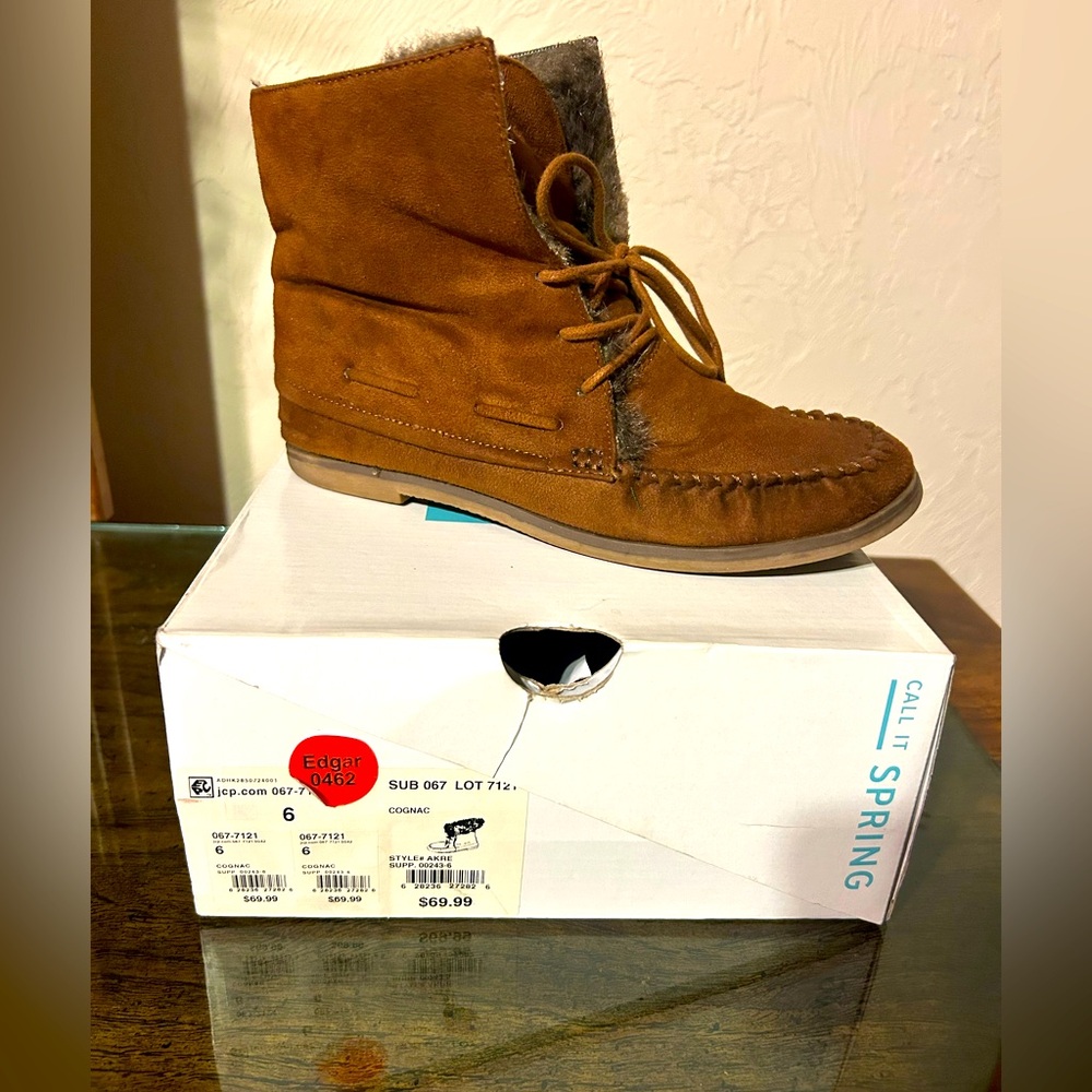 Women’s Brown Call It Spring Boots in Size 6.5